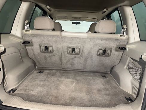 Used 2003 Jeep Liberty Renegade AWD/4WD image 33