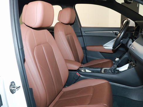 Used 2023 Audi Q3 2.0T Premium image 17