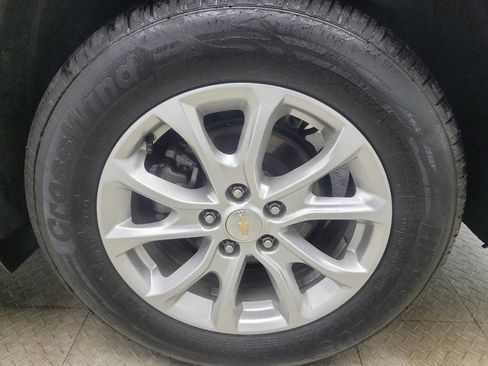 Used 2021 Chevrolet Equinox LT image 31