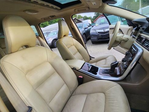 Used 2014 Volvo XC70 T6 image 45