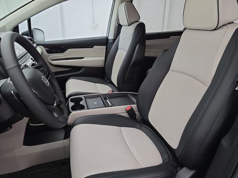 New 2026 Honda Odyssey Elite image 16