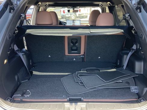 New 2026 Mitsubishi Outlander SEL FWD image 23
