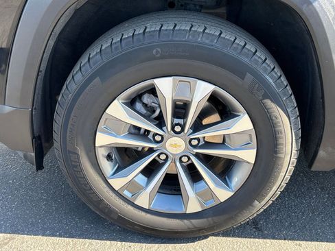 Used 2025 Chevrolet Equinox LT AWD/4WD image 31