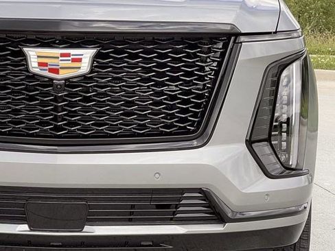 New 2026 Cadillac Escalade Sport w/ Touring Package AWD/4WD image 9