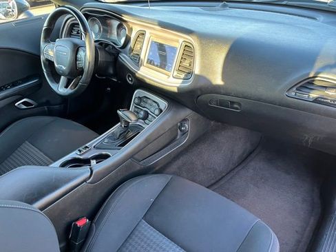 Used 2019 Dodge Challenger R/T image 22