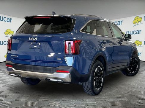 Used 2024 Kia Sorento S w/ Panoramic Sunroof Package AWD/4WD image 6