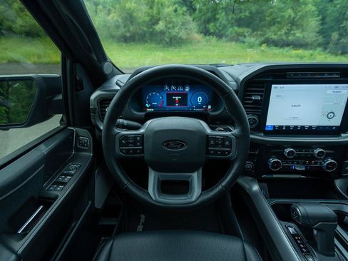 Used 2024 Ford F150 Lariat w/ Bed Utility Package AWD/4WD image 15