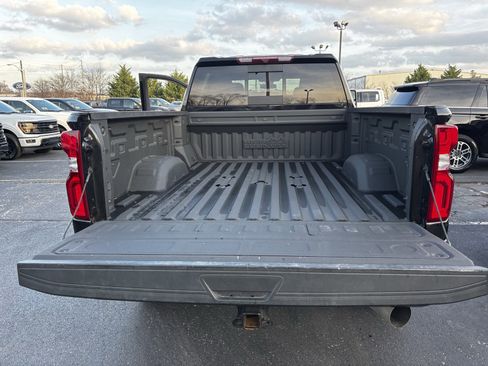 Used 2023 Chevrolet Silverado 2500 High Country w/ Safety Package II image 20