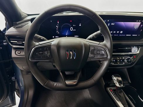 Used 2025 Buick Envista Sport Touring w/ Convenience I Package image 12