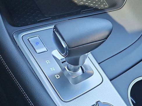 Certified 2026 Genesis G70 2.5T Prestige RWD image 21