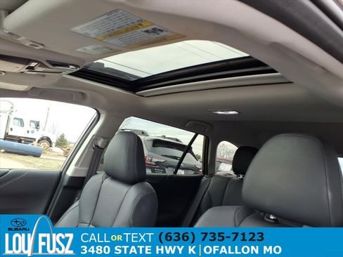 Used 2023 Subaru Outback Limited image 24