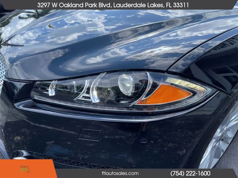 Used 2013 Jaguar XF 3.0 image 21