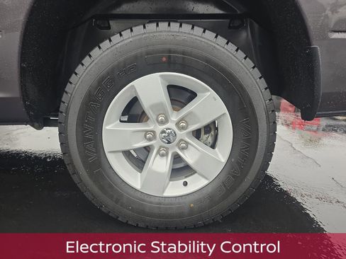 Used 2024 RAM 1500 Classic SLT image 11