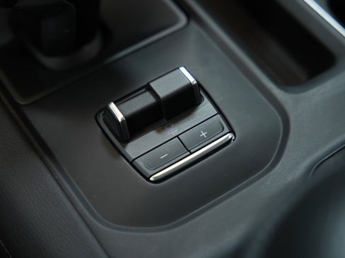 Used 2026 GMC Sierra 1500 Denali AWD/4WD image 45