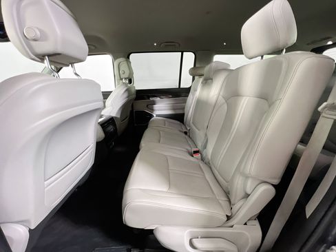 Used 2022 Jeep Wagoneer Series III image 25