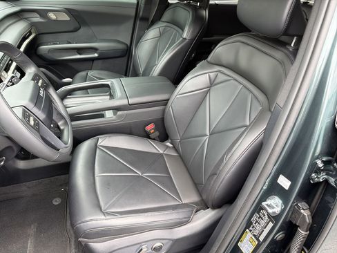 Used 2027 Kia Telluride EX FWD image 17