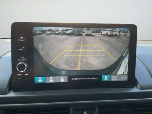 Used 2024 Honda Pilot EX-L image 15