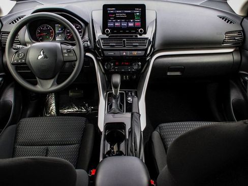 New 2026 Mitsubishi Eclipse Cross LE AWD/4WD image 37