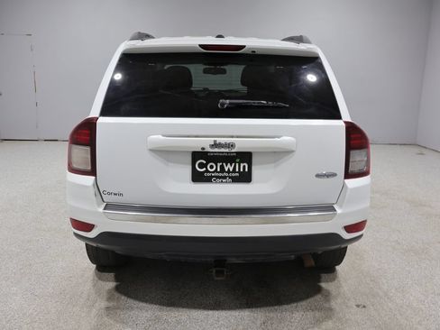 Used 2015 Jeep Compass High Altitude FWD image 3