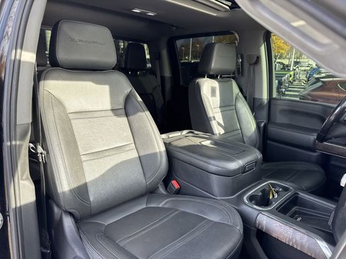 Used 2020 GMC Sierra 3500 Denali w/ Denali Ultimate Package image 34