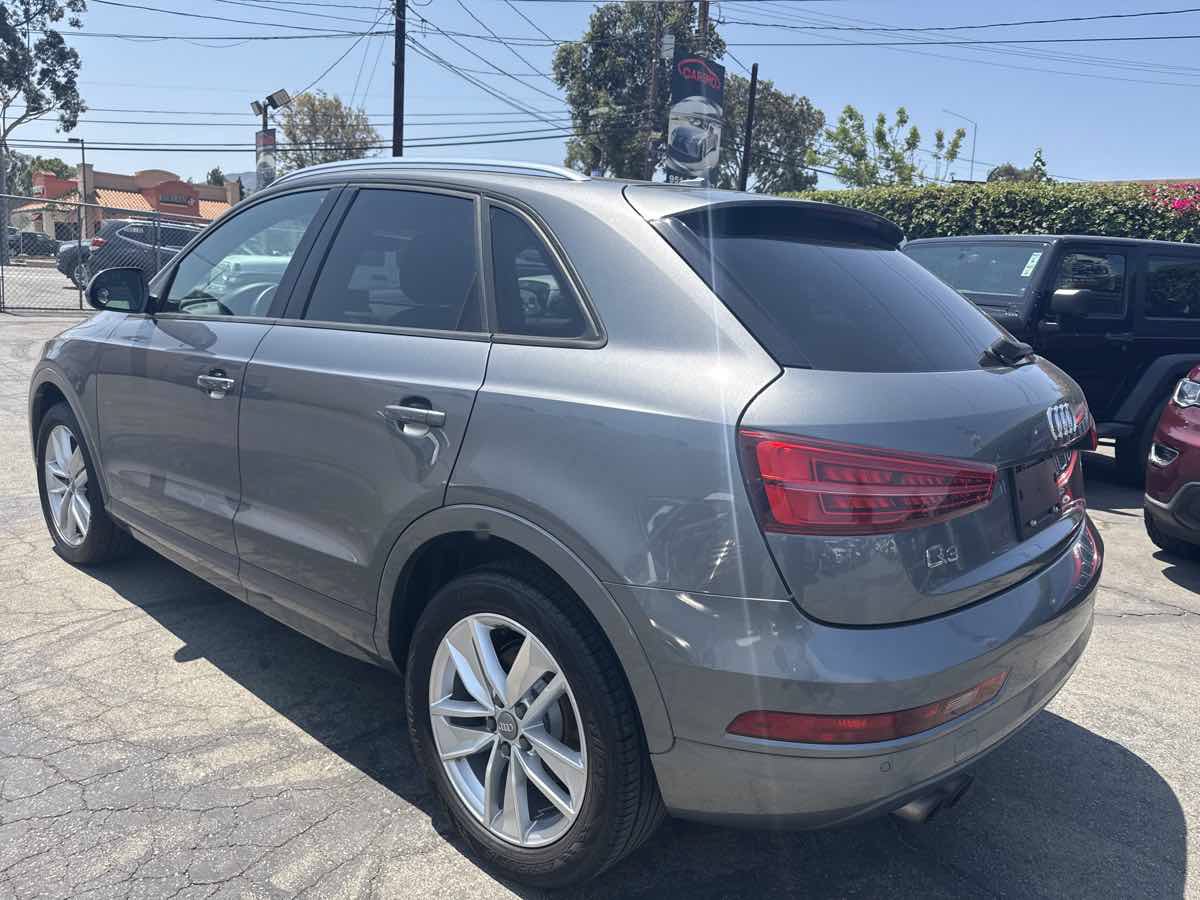 Used 2017 Audi Q3 2.0T Premium w/ Convenience Package FWD image 5