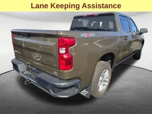 Used 2023 Chevrolet Silverado 1500 LT AWD/4WD image 5