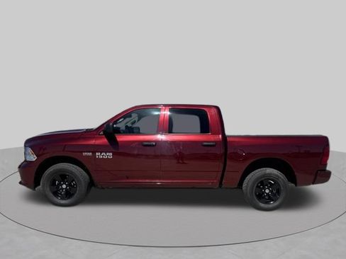 Certified 2017 RAM 1500 Express AWD/4WD image 2