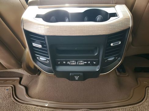 Used 2019 RAM 1500 Limited image 22