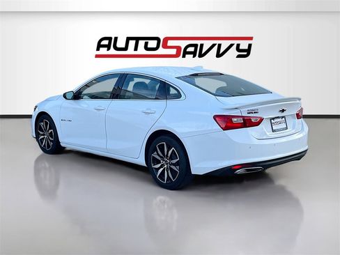 Used 2024 Chevrolet Malibu RS image 5