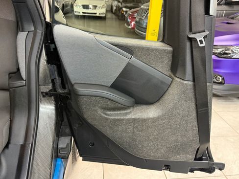 Used 2019 BMW i3 image 17
