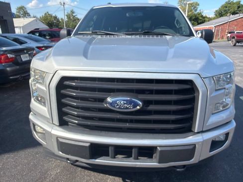 Used 2017 Ford F150 XLT w/ Equipment Group 302A Luxury AWD/4WD image 6