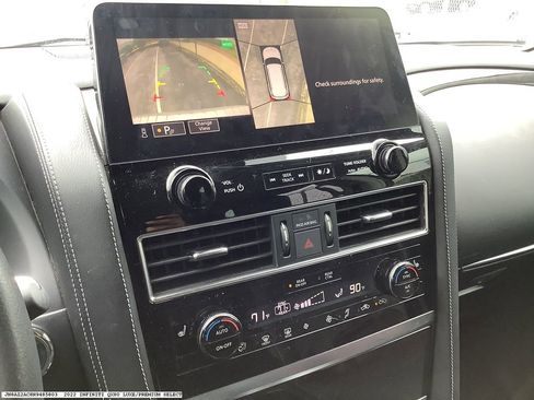 Used 2022 INFINITI QX80 Luxe w/ Cargo Package AWD/4WD image 10