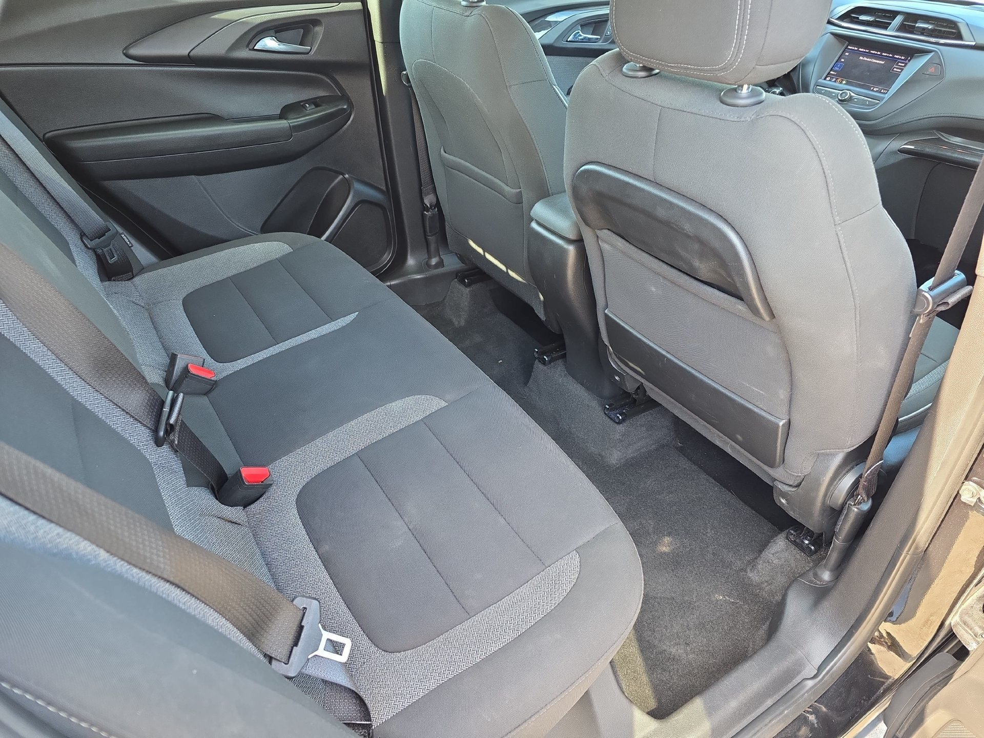 Used 2021 Chevrolet TrailBlazer LS FWD image 11