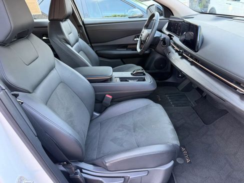 Used 2024 Nissan Ariya AWD image 22