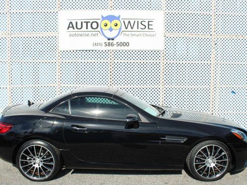 Used 2019 Mercedes-Benz SLC 300 image 8
