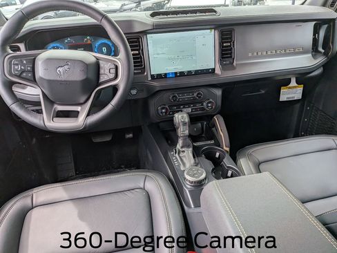 New 2025 Ford Bronco Badlands image 33