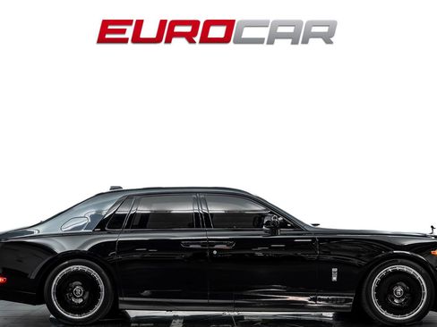 Used 2024 Rolls-Royce Phantom Sedan w/ The Phantom Package image 7