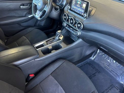 Used 2023 Nissan Sentra SR w/ Midnight Edition Package FWD image 17