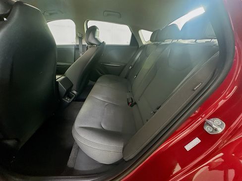 Used 2025 Kia K4 LXS image 29