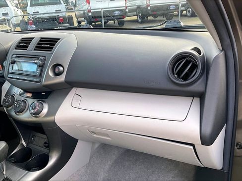 Used 2012 Toyota RAV4 4WD image 15
