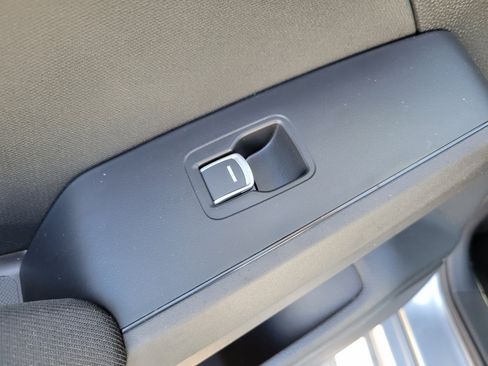 Used 2025 Honda Civic Sport image 14