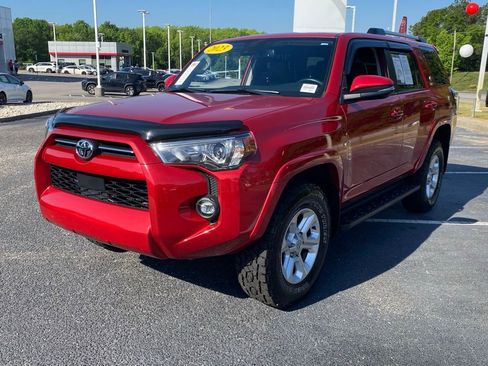 Used 2023 Toyota 4Runner SR5 Premium AWD/4WD image 2