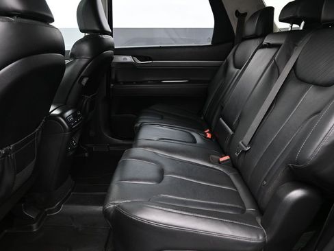 Used 2023 Hyundai Palisade SEL FWD image 11