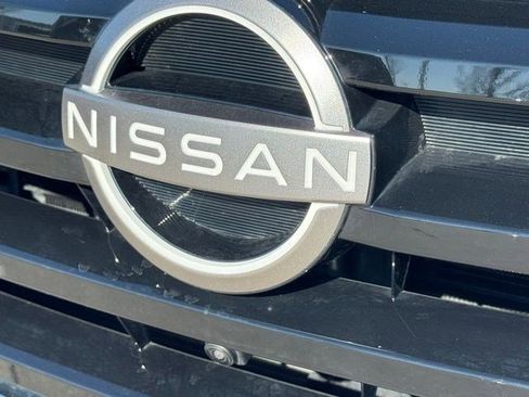 Used 2023 Nissan Pathfinder Platinum image 43