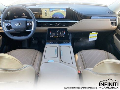 New 2026 INFINITI QX80 Luxe image 15