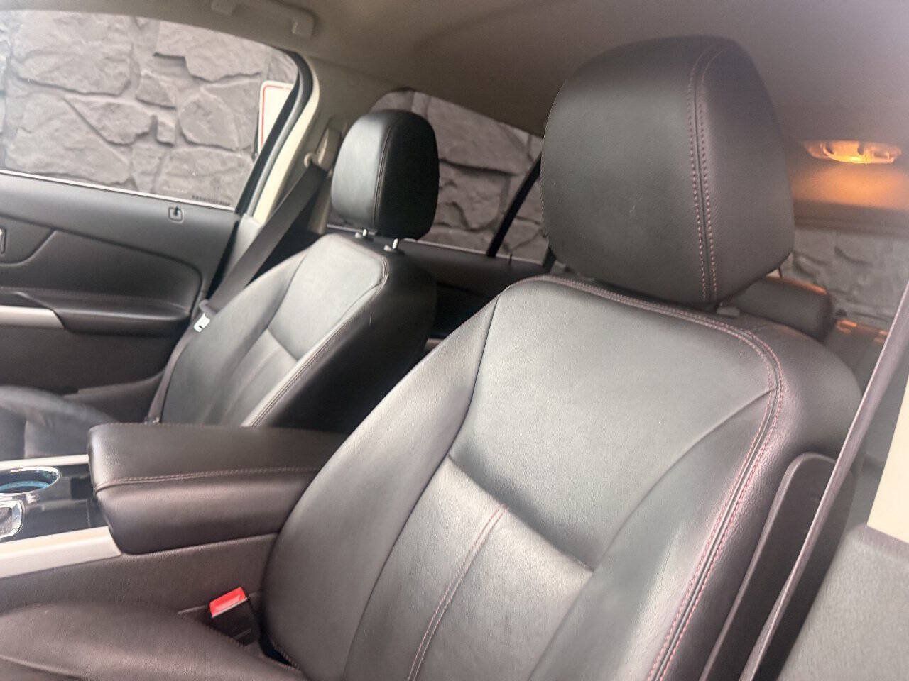 Used 2013 Ford Edge Limited AWD/4WD image 13