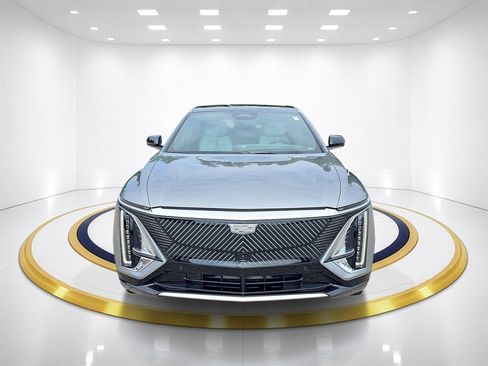 Certified 2024 Cadillac Lyriq Luxury w/ LPO, Floor Liner Package AWD/4WD image 2