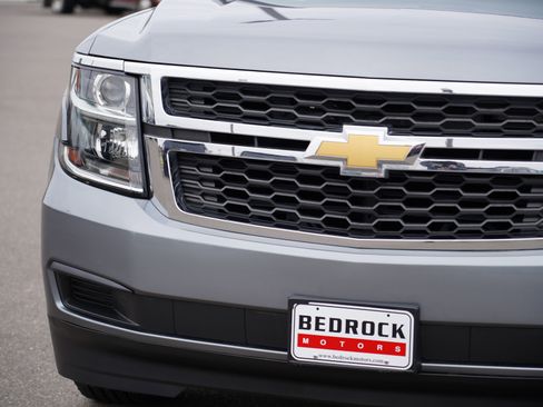 Used 2018 Chevrolet Tahoe LT image 9