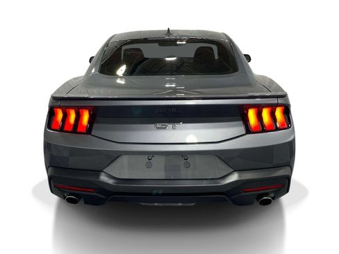 Used 2025 Ford Mustang GT Premium RWD image 3