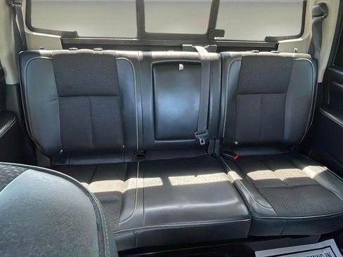 Used 2017 Nissan Titan PRO-4X image 19